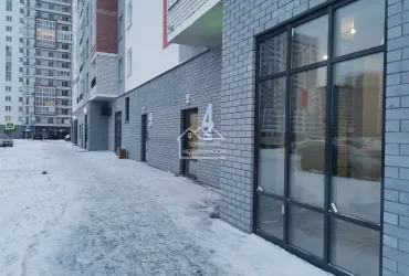 Торговое помещение 75.7 кв. Петра Ершова 10