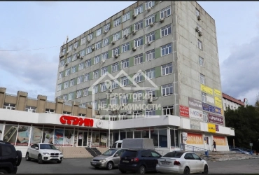 Офисное помещение 17,9м2  ул. Республики 207