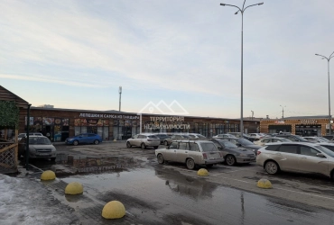 Торгово-офисное помещение с витражным остеклением, 32м2