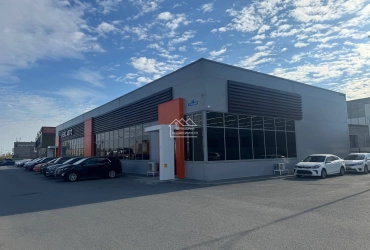 Отличное помещение в Комарово ул.Уездная 2