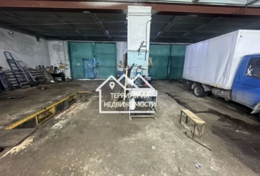 Производство-склад, 180 м²  Демьяна Бедного 5