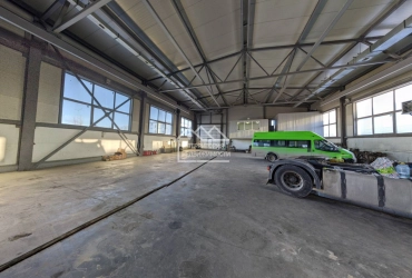 Теплое складское помещение, 575 м², Авторемонтная 31а ст19 